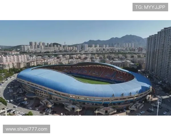 携手并进共创未来大连鲲城贺大连可为升入中乙的美好愿景